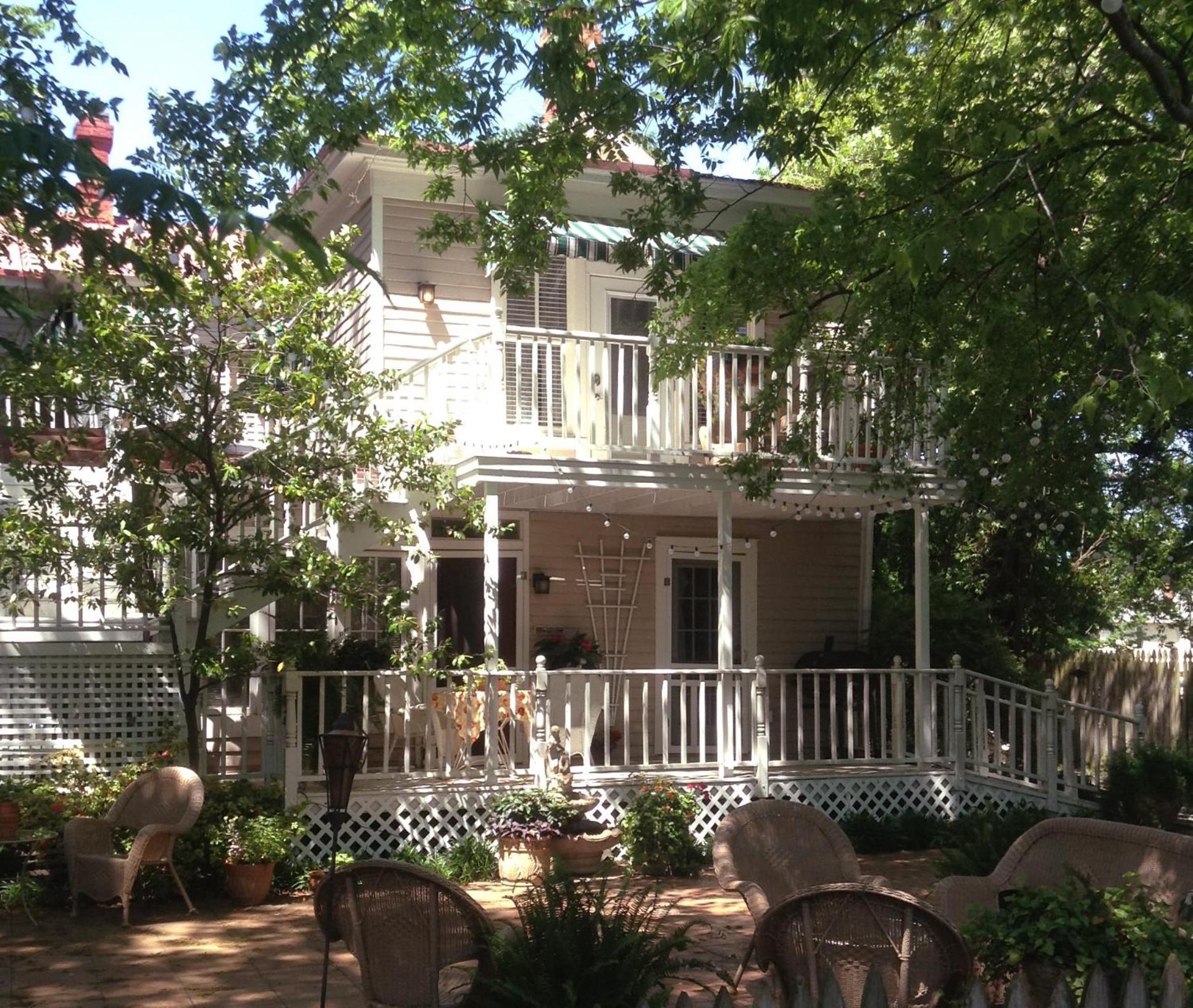 Rosemont B&B Cottages Little Rock Exterior photo